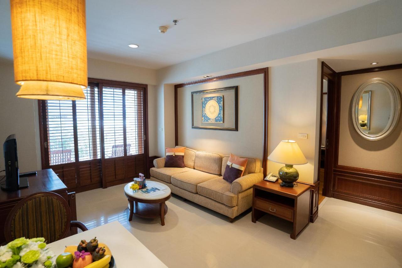 Centre Point Sukhumvit Thong-Lo Hotell Bangkok Exteriör bild