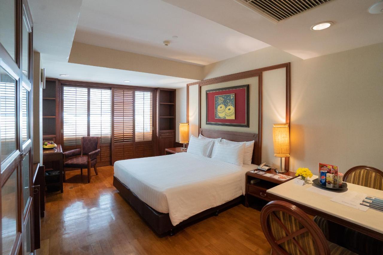 Centre Point Sukhumvit Thong-Lo Hotell Bangkok Exteriör bild