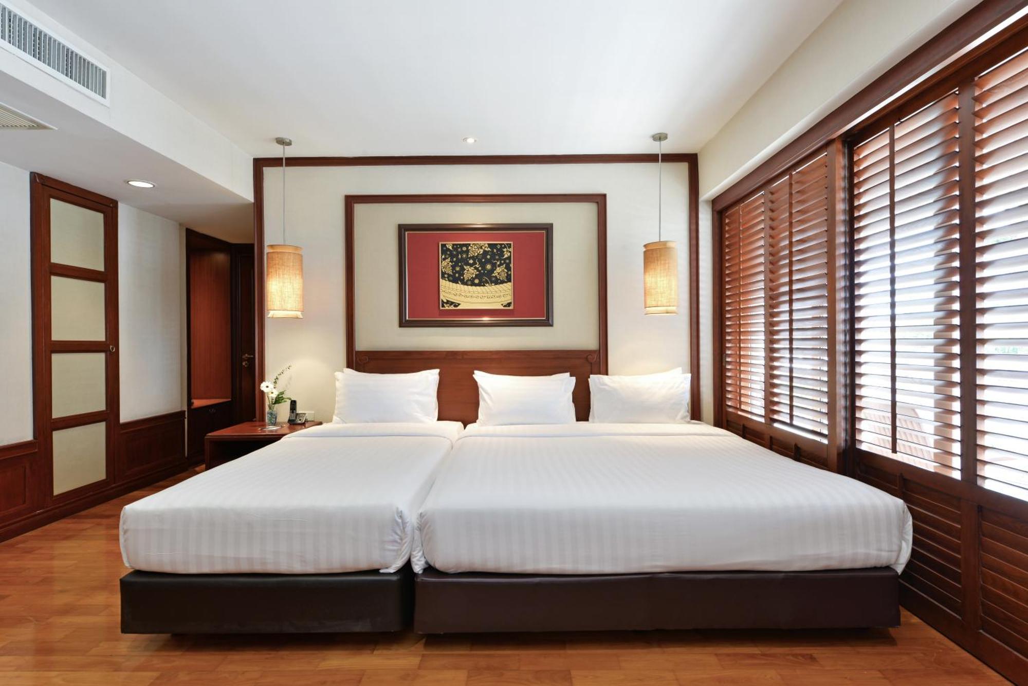 Centre Point Sukhumvit Thong-Lo Hotell Bangkok Exteriör bild