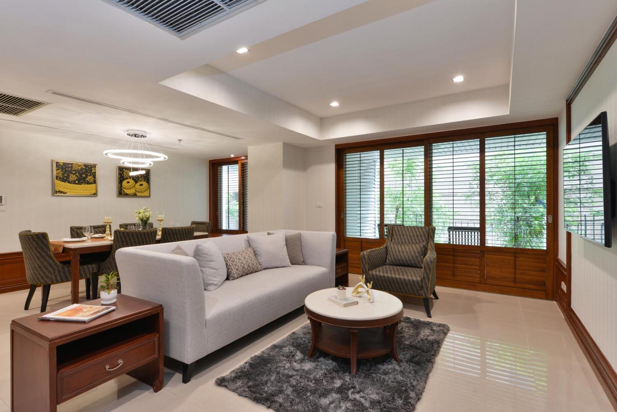 Centre Point Sukhumvit Thong-Lo Hotell Bangkok Exteriör bild