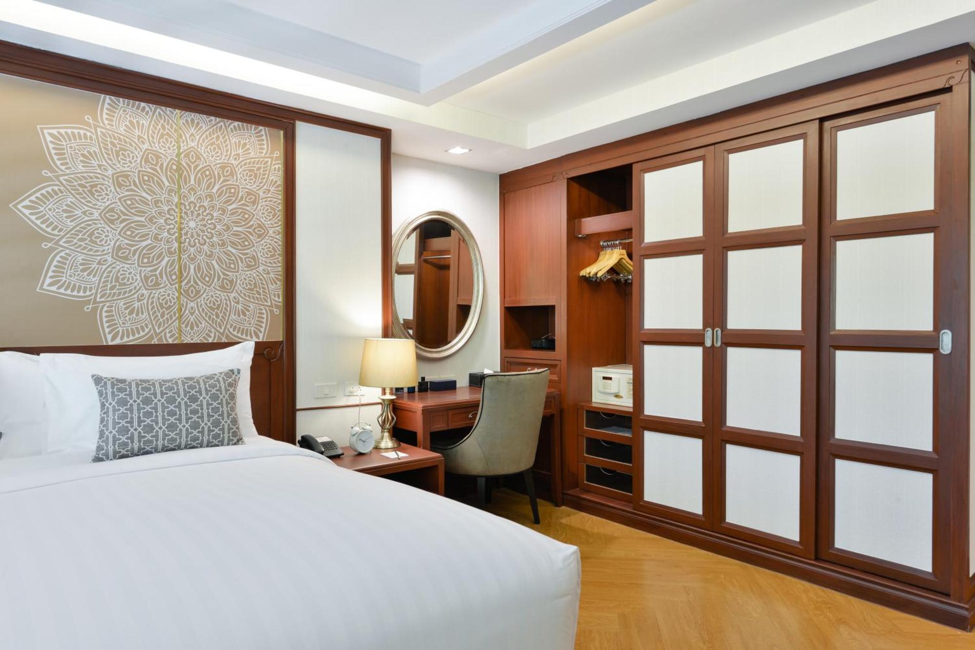 Centre Point Sukhumvit Thong-Lo Hotell Bangkok Exteriör bild
