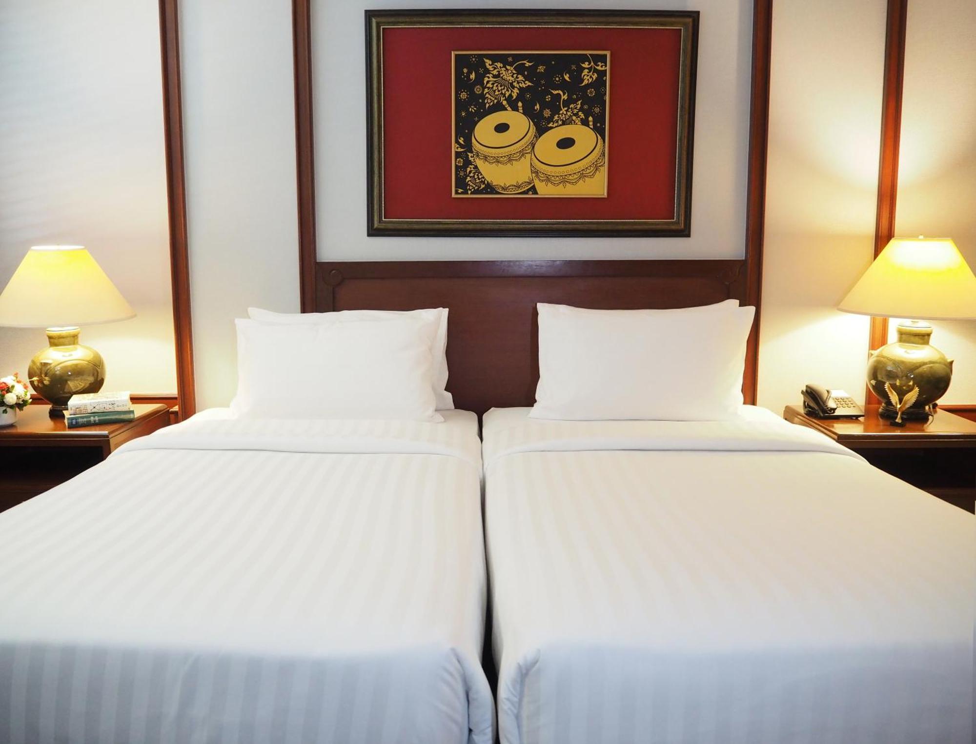 Centre Point Sukhumvit Thong-Lo Hotell Bangkok Exteriör bild